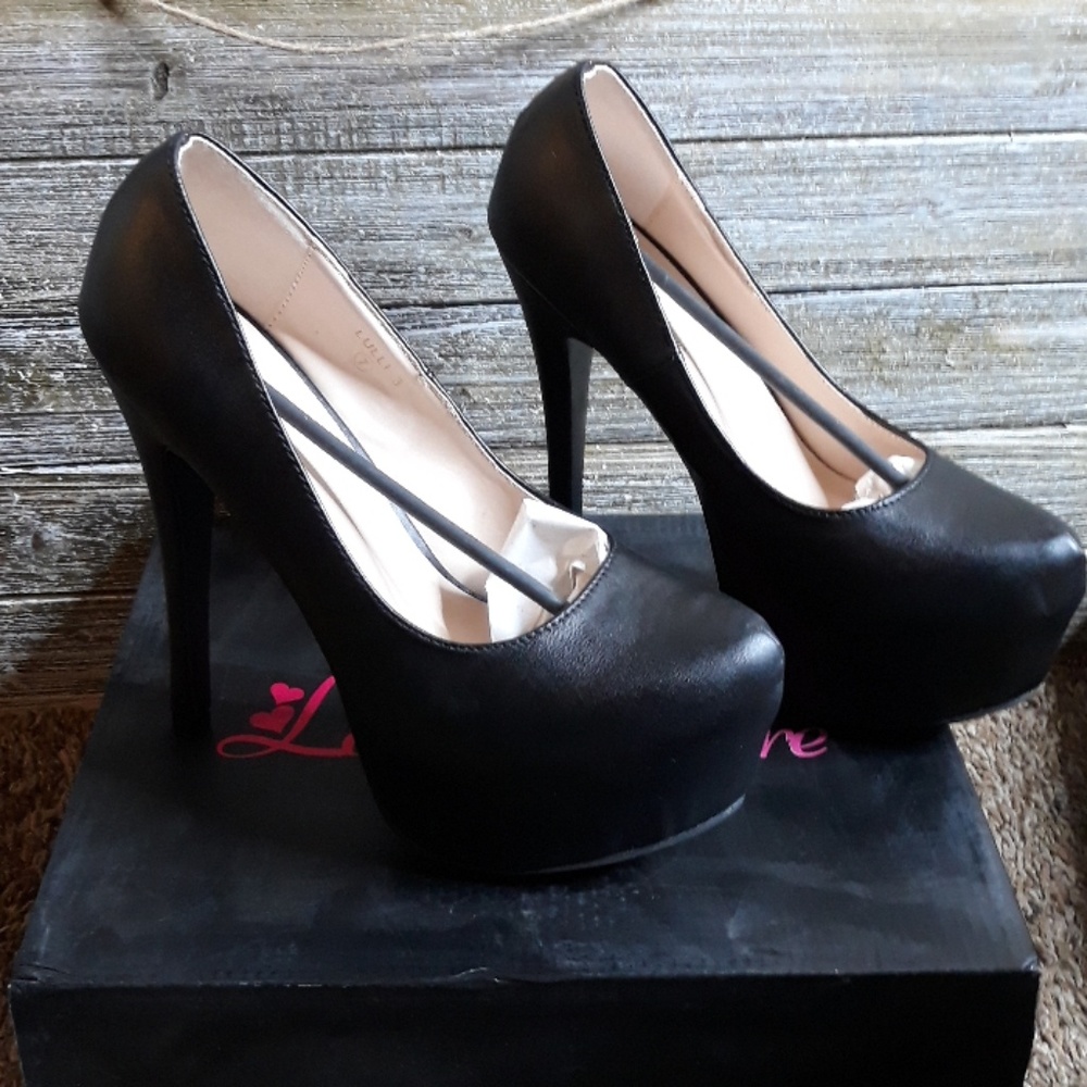 Black platforms - Picture 2 of 5